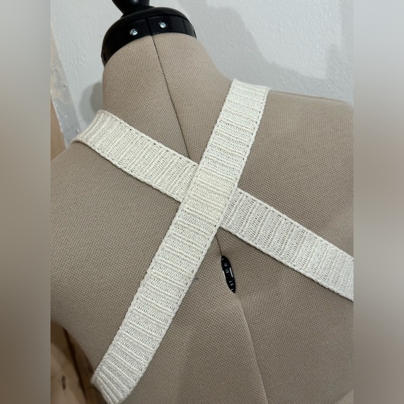 FREE PEOPLE Knitty Kitty Cable Knit Cream Sweater Romper RARE - Picture 4 of 7